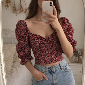 Zara Floral Puff Sleeve Crop Top Sweetheart Neck Red Rose Blouse Size S